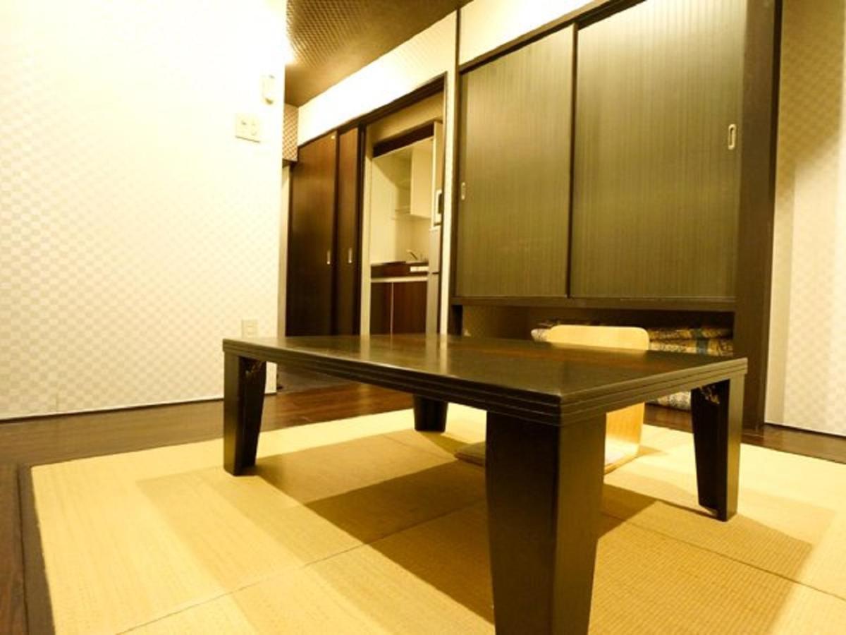 Hotel Livemax Budget Esaka Suita Buitenkant foto
