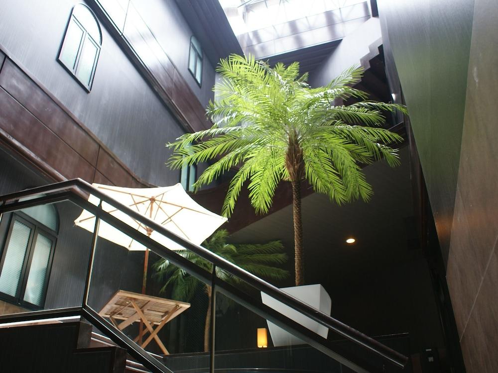 Hotel Livemax Budget Esaka Suita Buitenkant foto