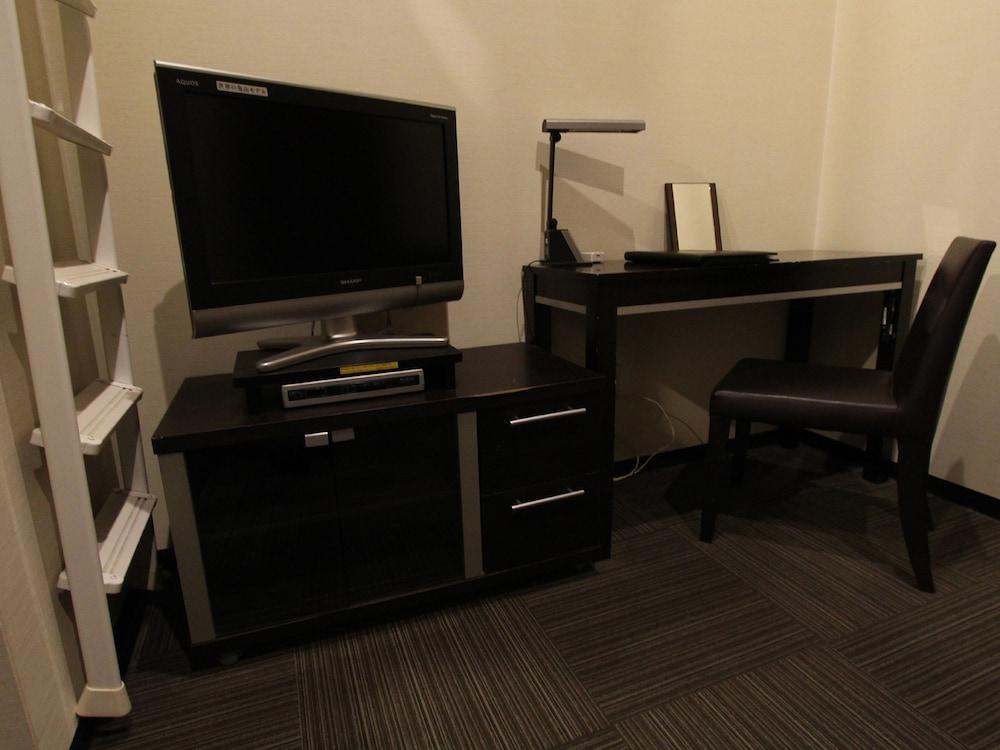 Hotel Livemax Budget Esaka Suita Buitenkant foto