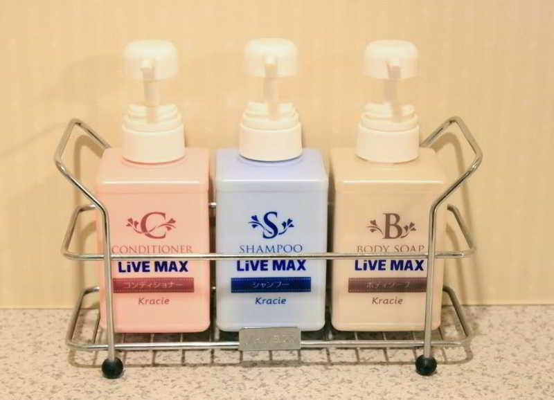 Hotel Livemax Budget Esaka Suita Buitenkant foto
